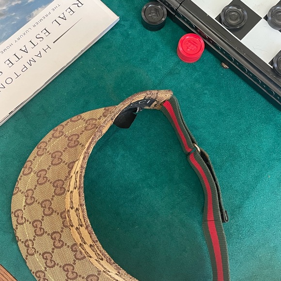 Gucci vintage visor.  1985 purchase in Milan gently worn. - Picture 5 of 5